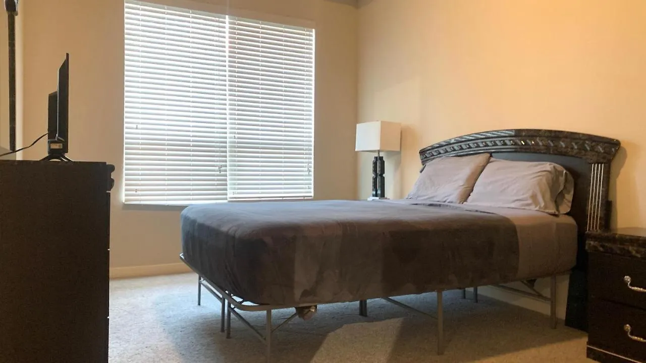 South River Residences Denver 0*,